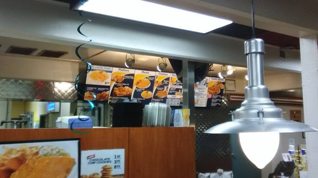 Long John Silvers | restaurant | 3222 S Mooney Blvd, Visalia, CA 93277, USA | 5597331557 OR +1 559-733-1557