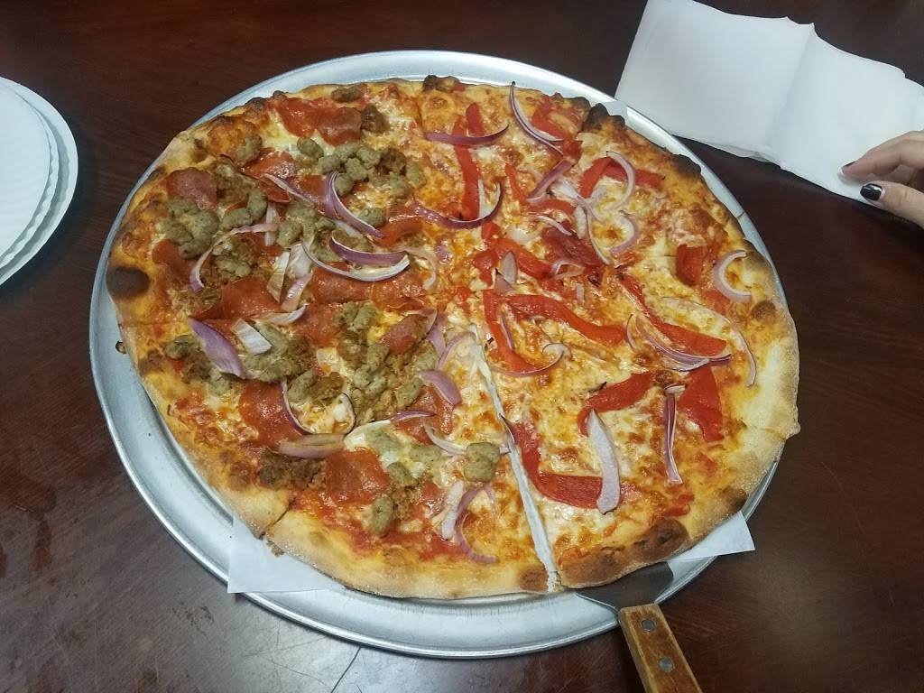 Nonnas Pizza | restaurant | 52 Lake St, White Plains, NY 10603, USA | 9142859077 OR +1 914-285-9077