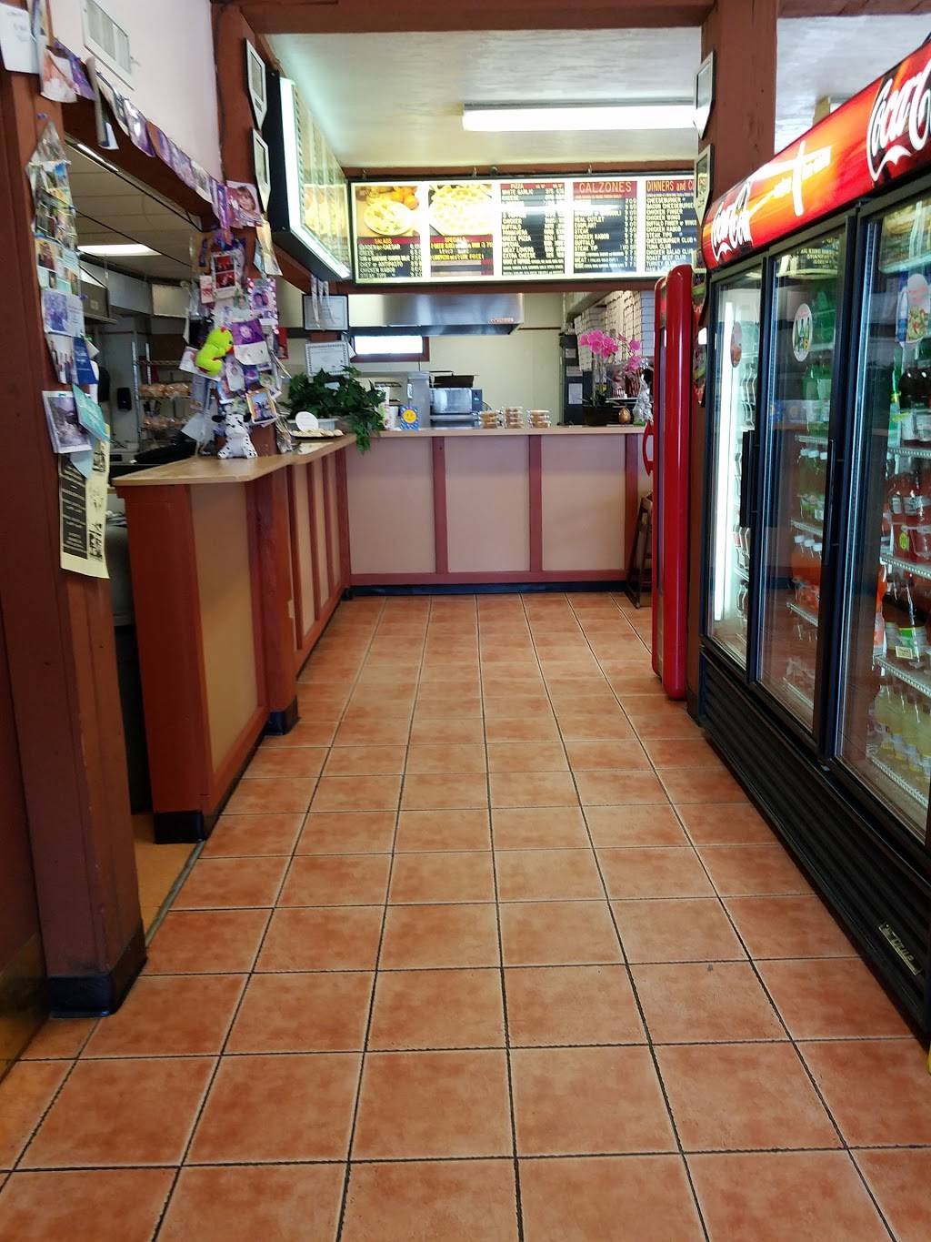 Salisbury House of Pizza | restaurant | 2 Beach Rd, Salisbury, MA 01952, USA | 9784651700 OR +1 978-465-1700