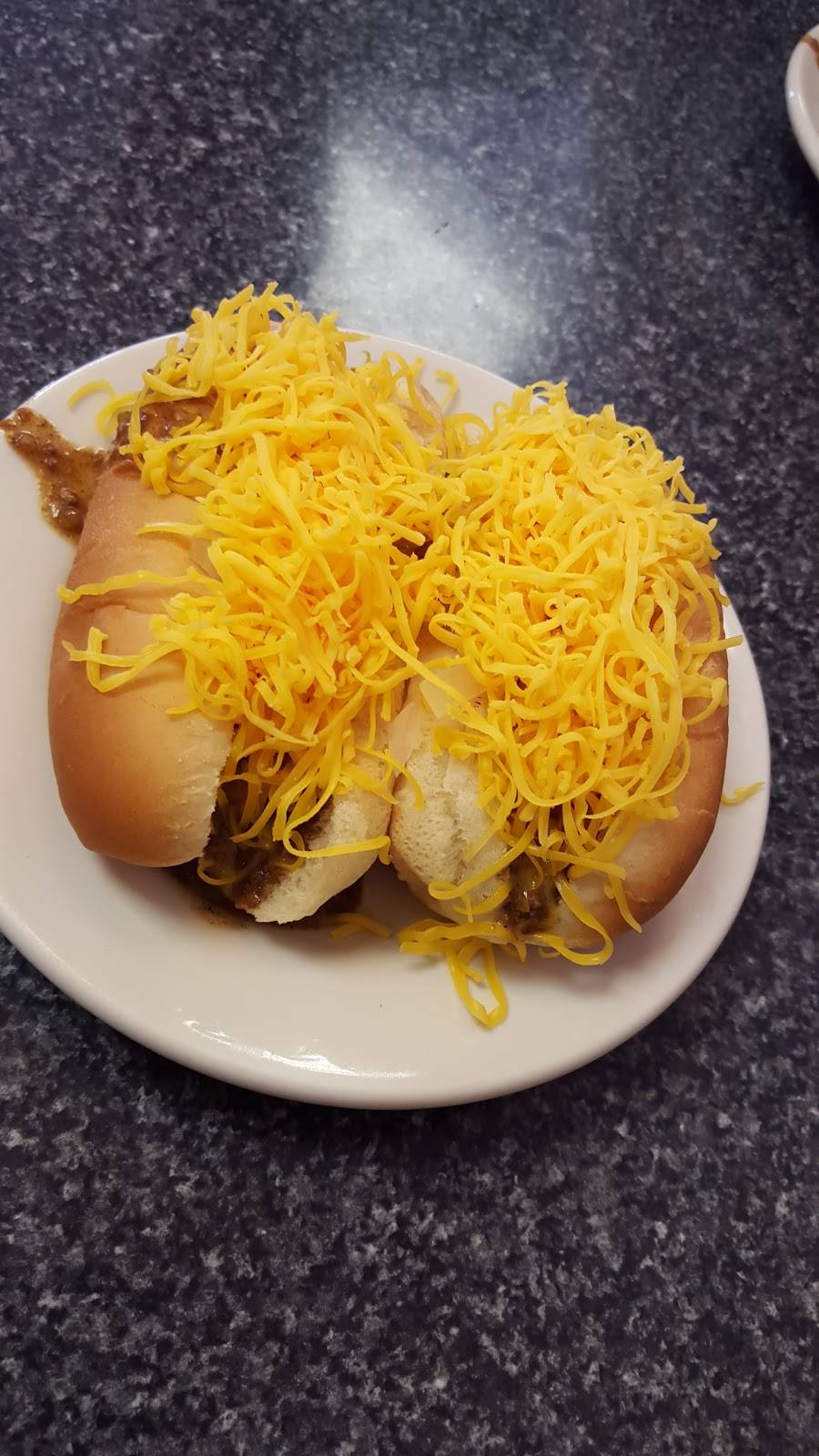 Mikes Chili & Gyros | restaurant | 2045 S Erie Blvd, Hamilton, OH 45011, USA | 5137376666 OR +1 513-737-6666