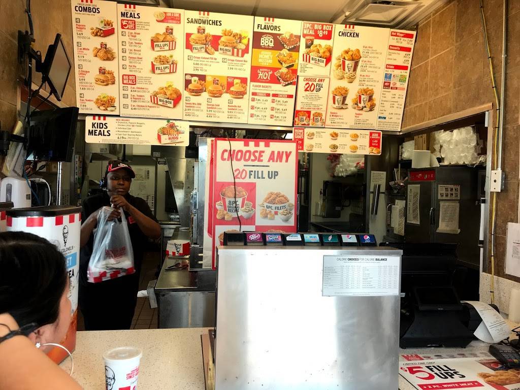 KFC | restaurant | 2301 E 3rd St, Chattanooga, TN 37404, USA | 4236295724 OR +1 423-629-5724