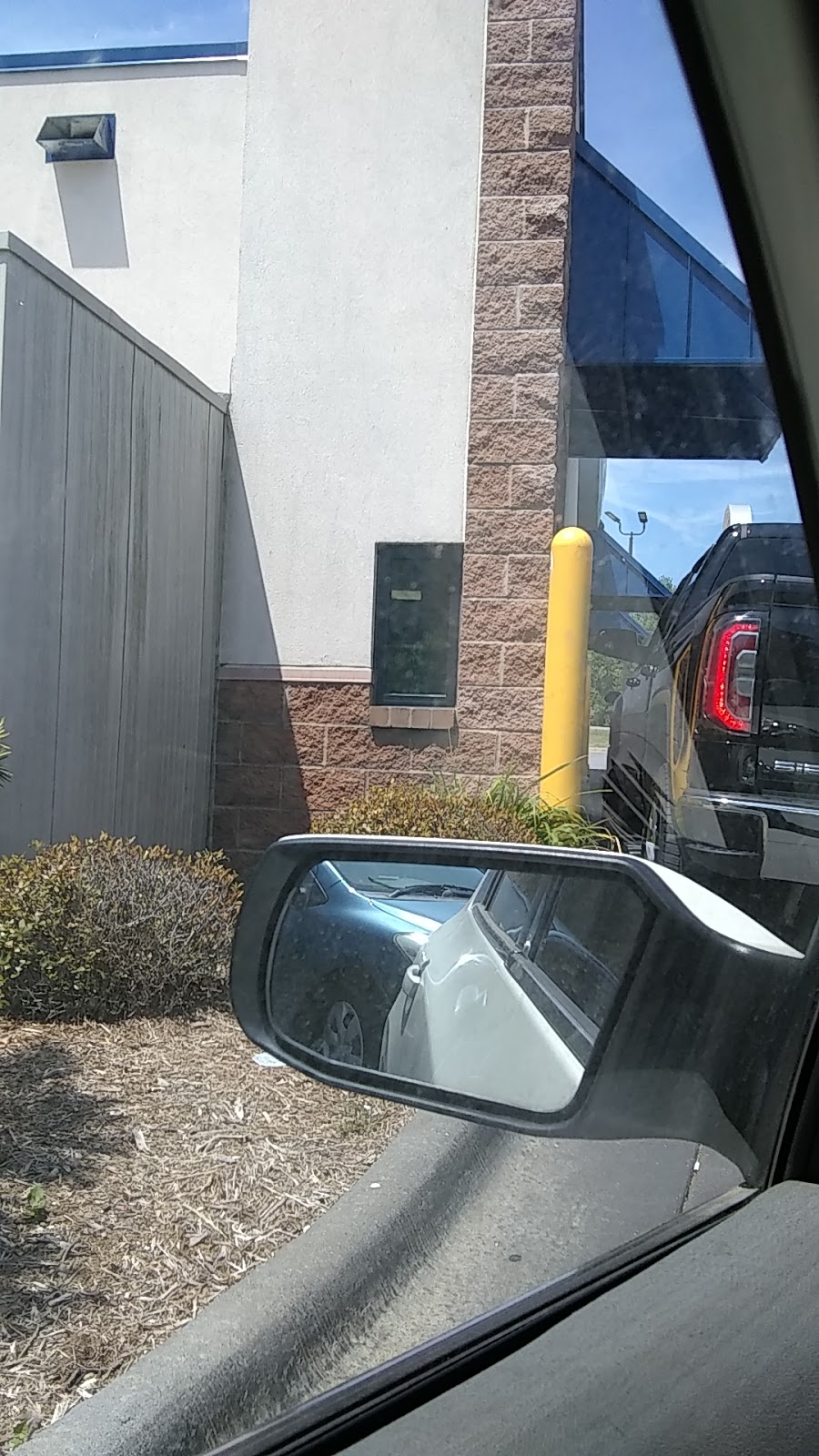 Burger King | restaurant | 1404 S Rock St, Sheridan, AR 72150, USA | 8334354736 OR +1 833-435-4736