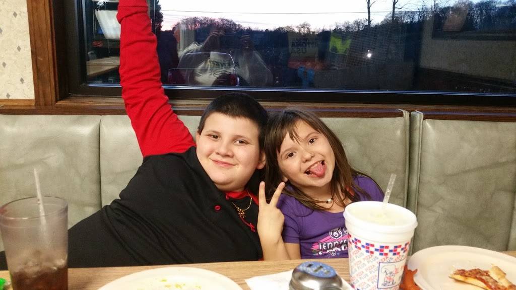 Pizza Plus | restaurant | 3400 US-11W, Surgoinsville, TN 37873, USA | 4233454040 OR +1 423-345-4040