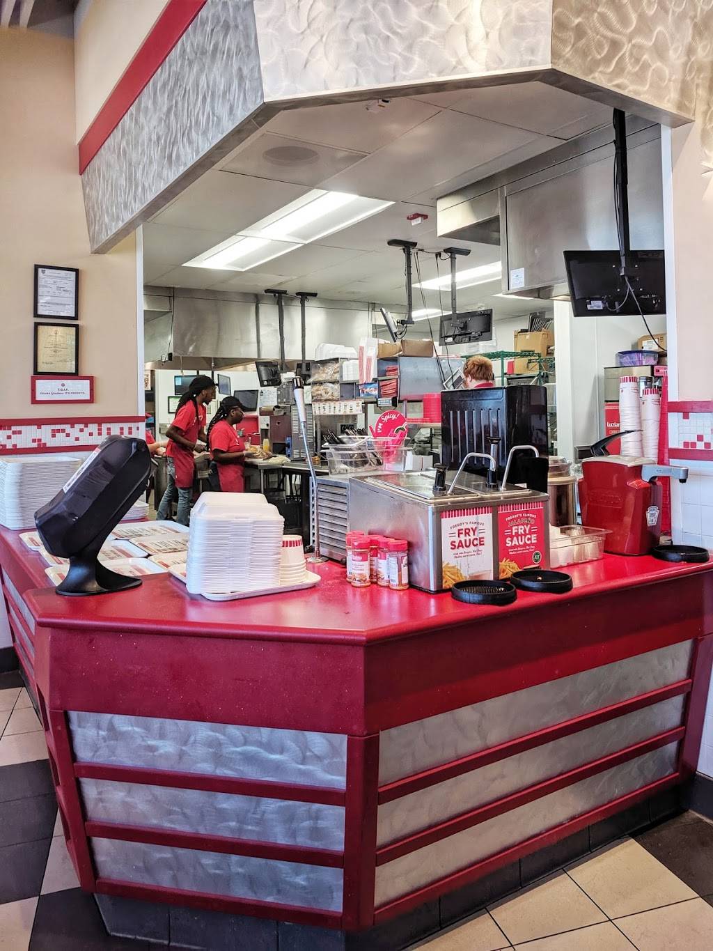 Freddys Frozen Custard & Steakburgers | restaurant | 1007 University Blvd, Suffolk, VA 23435, USA | 7576863900 OR +1 757-686-3900