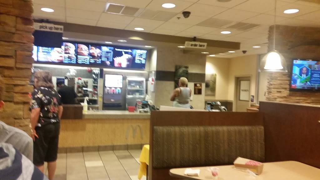 McDonalds | cafe | 101 McDonald Ln, OFallon, MO 63366, USA | 6362408600 OR +1 636-240-8600