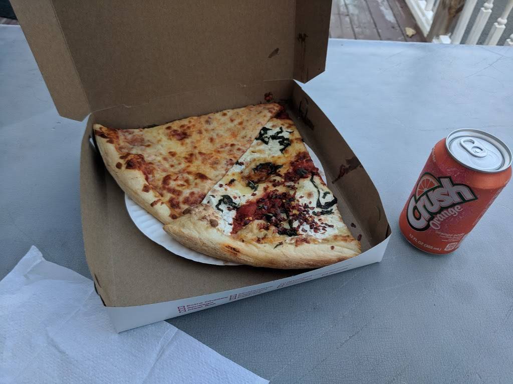 Ipeks La Bella Pizzeria | restaurant | 620 Columbia Turnpike #1, East Greenbush, NY 12061, USA | 5184794411 OR +1 518-479-4411