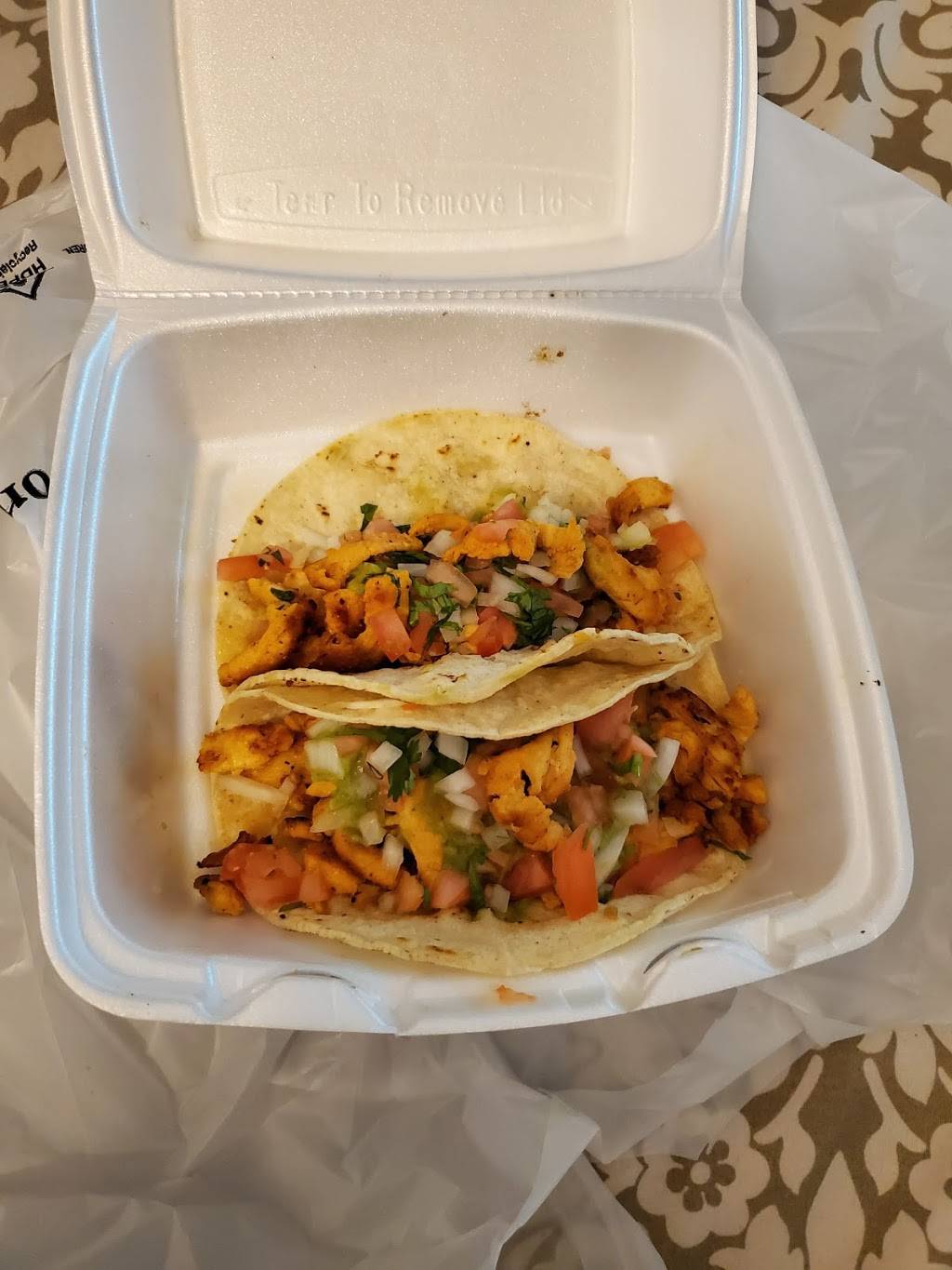 Robertos Taco Shop | restaurant | 3400 S Hualapai Way, Las Vegas, NV 89117, USA | 7022333365 OR +1 702-233-3365