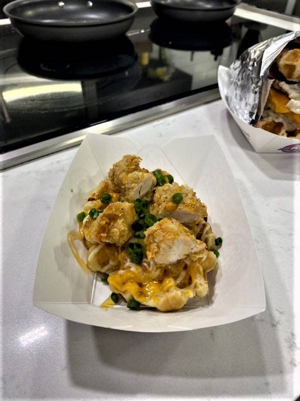 Genuine Broaster Chicken - Phoenix | meal takeaway | 201 W Lone Cactus Dr #2, Phoenix, AZ 85027, USA | 6027685102 OR +1 602-768-5102