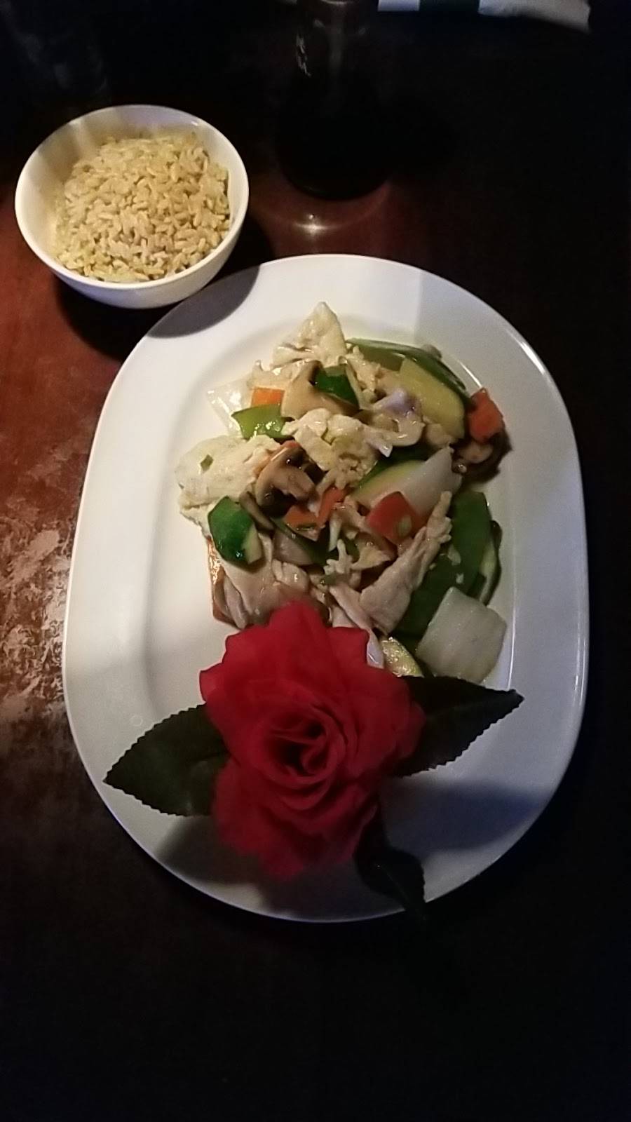 Mist Asian Restaurant and Bar | restaurant | 1203 N Gloster St H, Tupelo, MS 38804, USA | 6622692366 OR +1 662-269-2366