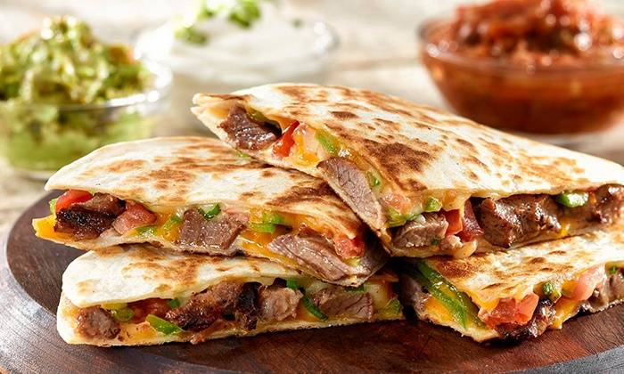 barBURRITO | restaurant | 13321 Yonge St, Richmond Hill, ON L4E 0K5, Canada | 2892349000 OR +1 289-234-9000