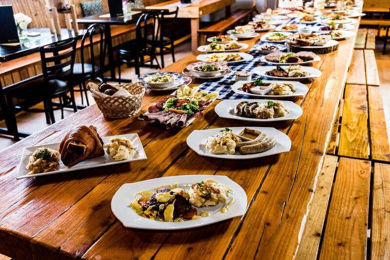 Edelweiss German Bierhaus and Restaurant | restaurant | 2160 Newbury Rd, Newbury Park, CA 91320, USA | 8057685133 OR +1 805-768-5133