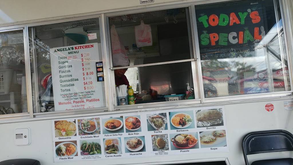 Angelas Kitchen | restaurant | 3014 S Woodland Blvd, DeLand, FL 32724, USA | 3865662613 OR +1 386-566-2613