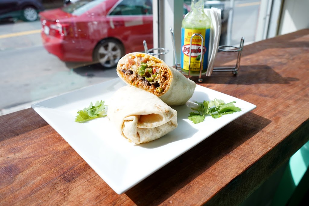 Dora Taqueria | restaurant | 112 Stoughton St, Dorchester, MA 02125, USA | 6173225353 OR +1 617-322-5353