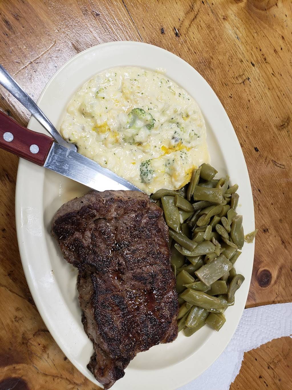 Noonday Store | restaurant | 16822 TX-155, Tyler, TX 75703, USA | 9035349498 OR +1 903-534-9498