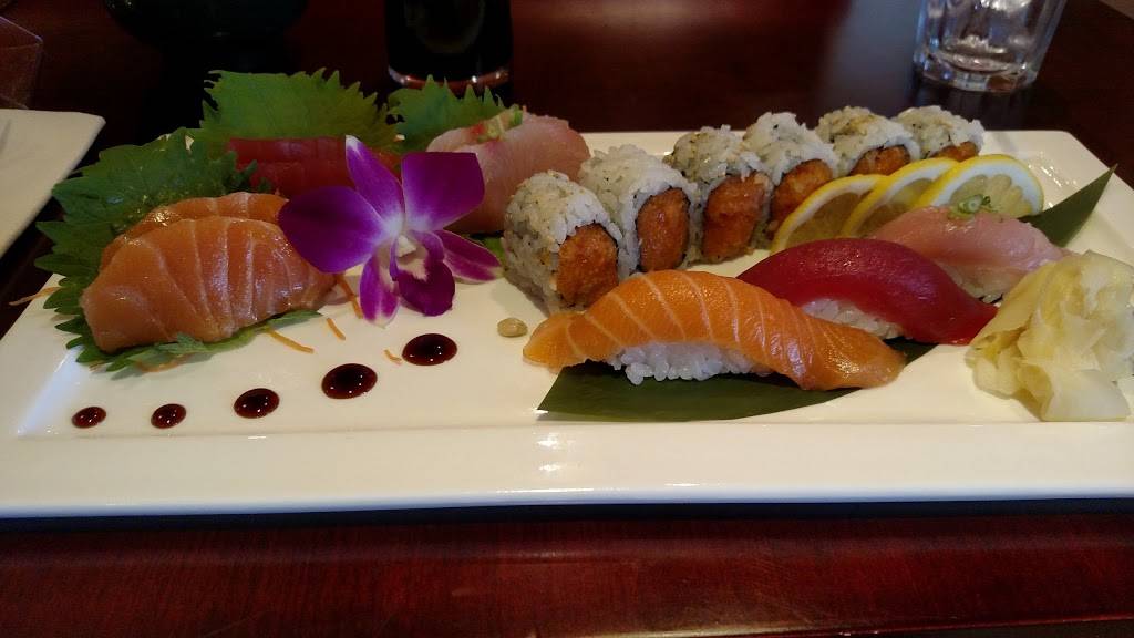 Harvest House | restaurant | 475 Hawley Ln, Stratford, CT 06614, USA | 2038708088 OR +1 203-870-8088