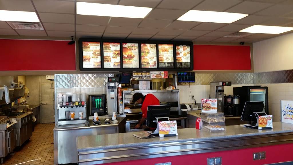 Hardees | restaurant | 1810 S Main St, Joplin, MO 64804, USA | 4176235808 OR +1 417-623-5808