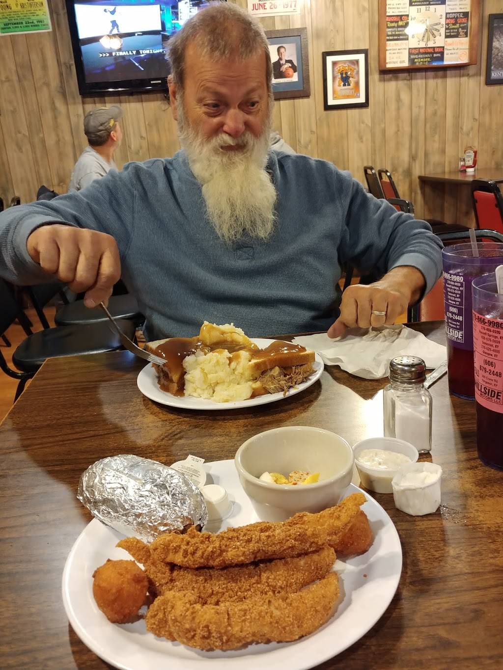 Coes Steak House | restaurant | 2281 Lakeway Dr, Russell Springs, KY 42642, USA | 2708669980 OR +1 270-866-9980