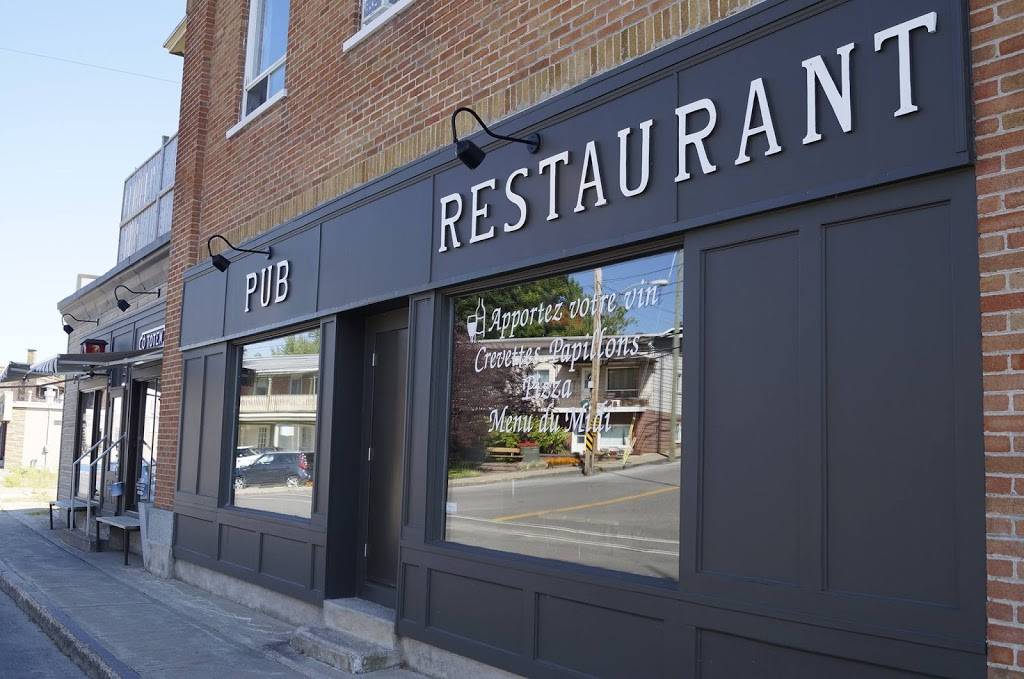 Restaurant La Bonne Fourchette - Pub Totem | meal delivery | 125 Rue Notre Dame, Donnacona, QC G3M 1G3, Canada | 4182853626 OR +1 418-285-3626