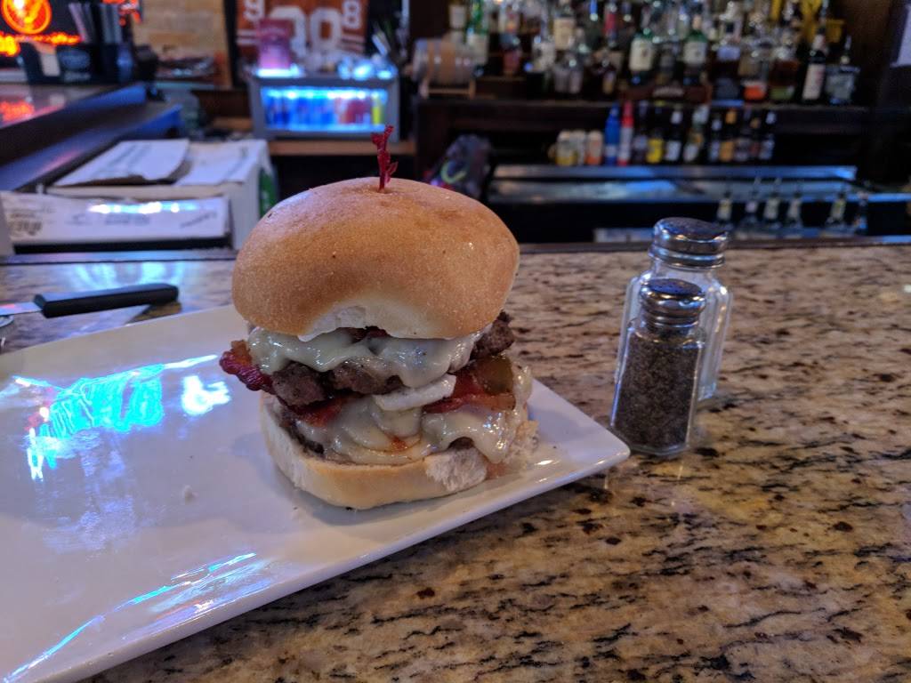 Centerfield Sports Bar & Grill | restaurant | 200 W Center St, Kyle, TX 78640, USA | 5122681400 OR +1 512-268-1400