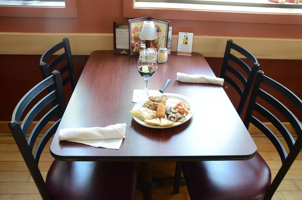 Yannis Grill & Vineyard | restaurant | 410 S Ankeny Blvd, Ankeny, IA 50023, USA | 5159657802 OR +1 515-965-7802