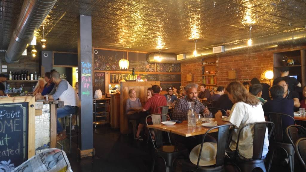 Sukhothai | restaurant | 1442 Dundas St W, Toronto, ON M6J 1Y6, Canada | 4167922432 OR +1 416-792-2432