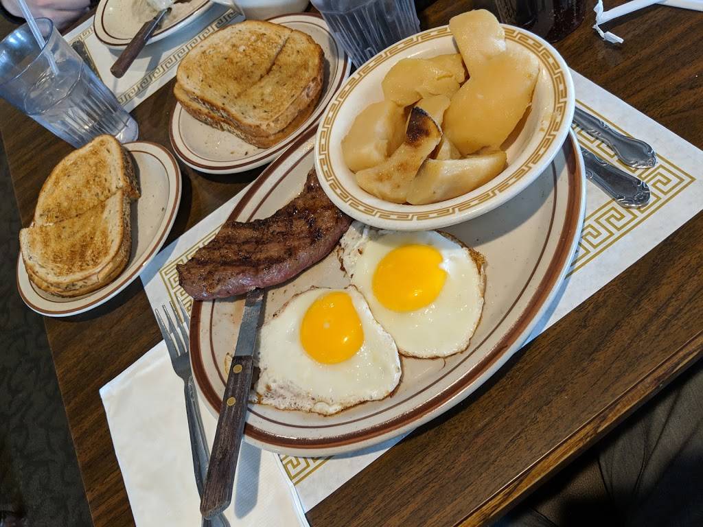 Family Tree | restaurant | 4346 Bailey Ave, Amherst, NY 14226, USA | 7168382233 OR +1 716-838-2233