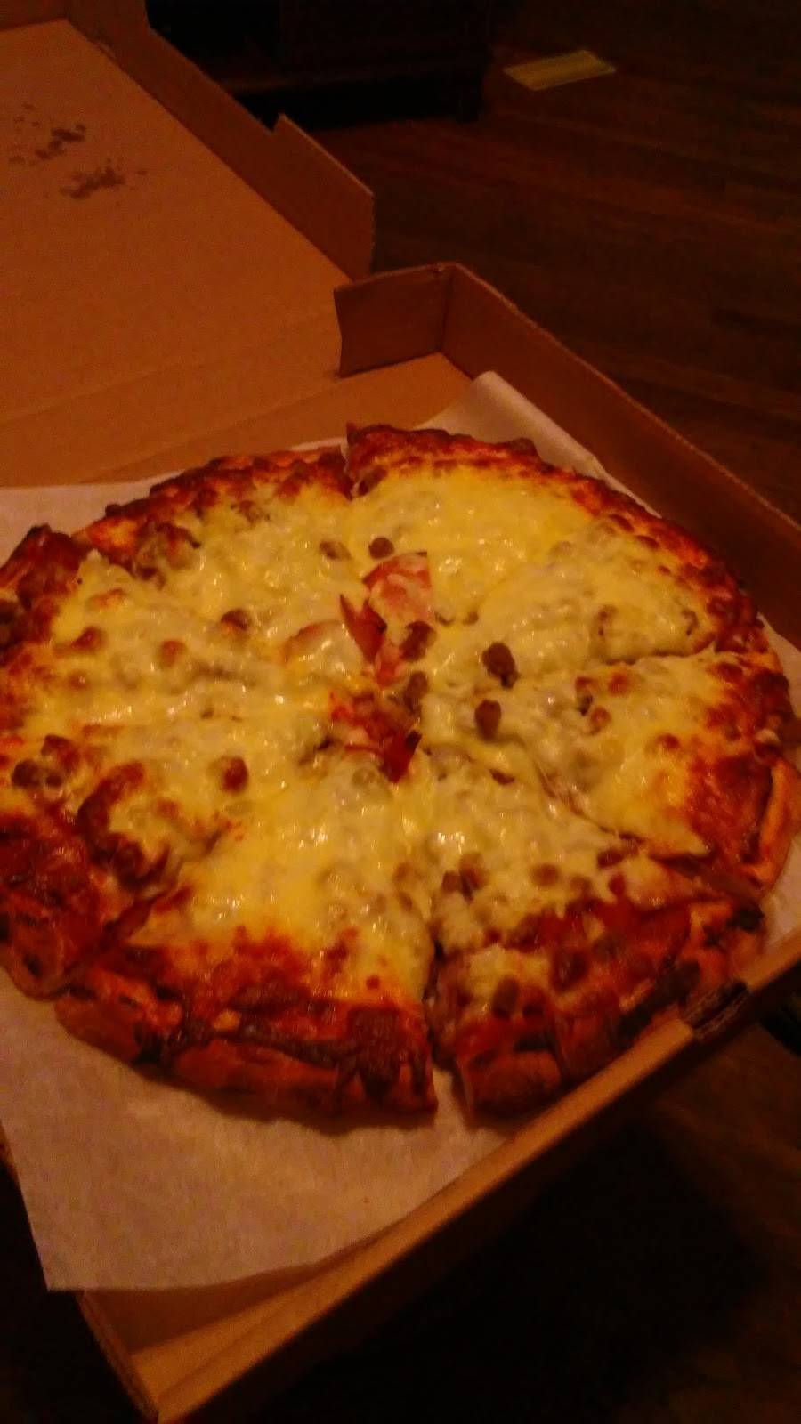 Giovannis Pizza | restaurant | 2936 Grove Ave, Lorain, OH 44055, USA | 4402775141 OR +1 440-277-5141