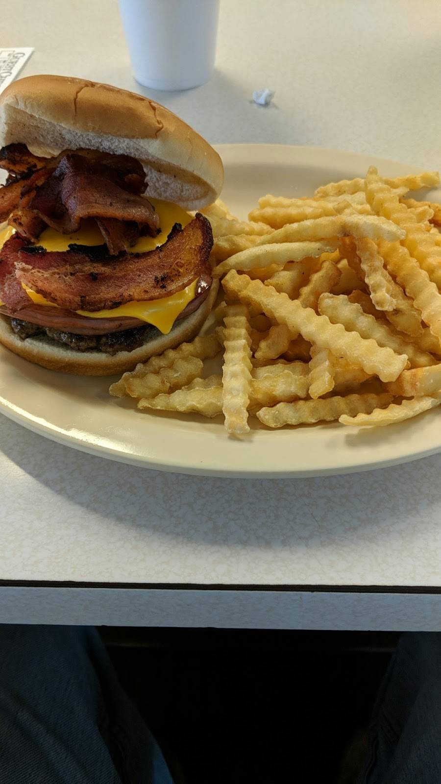 Franklinville Restaurant | restaurant | 159 W Main St, Franklinville, NC 27248, USA | 3368242117 OR +1 336-824-2117