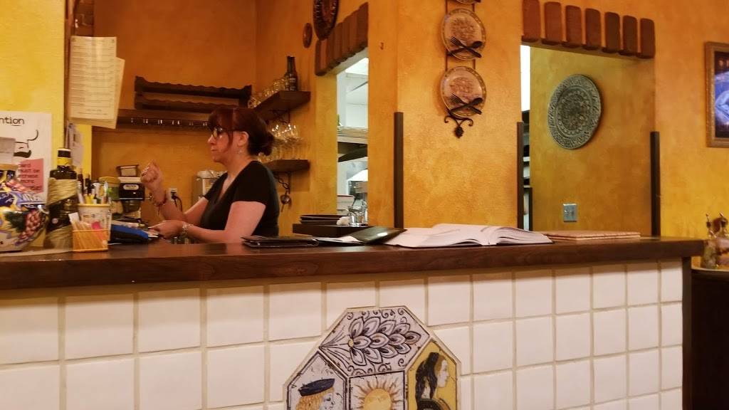 Vino E Cucina | restaurant | #105, 4501 E Carson St, Long Beach, CA 90808, USA | 5624210124 OR +1 562-421-0124