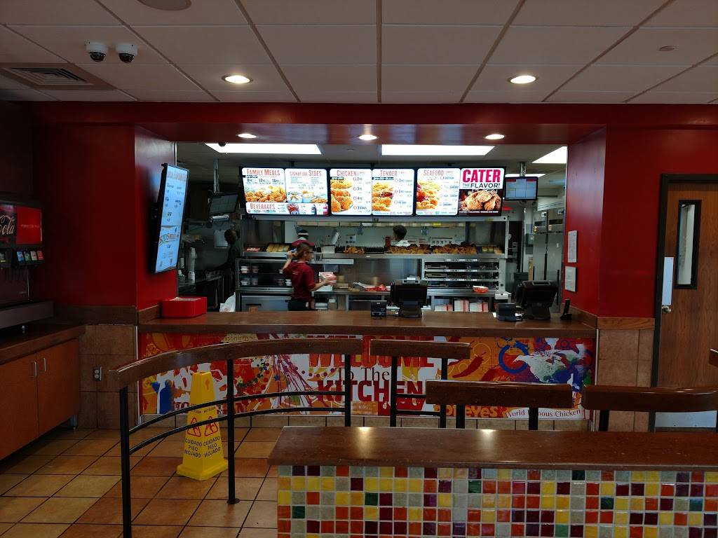 Popeyes Louisiana Kitchen | restaurant | 3350 S Cobb Dr SE, Smyrna, GA 30080, USA | 7702061321 OR +1 770-206-1321