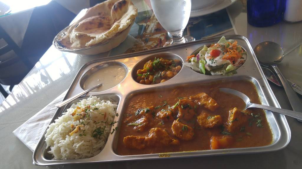 Restaurant Raj Mahal | restaurant | 1404 Chemin de Saint-Jean, La Prairie, QC J5R 2L7, Canada | 4506592020 OR +1 450-659-2020