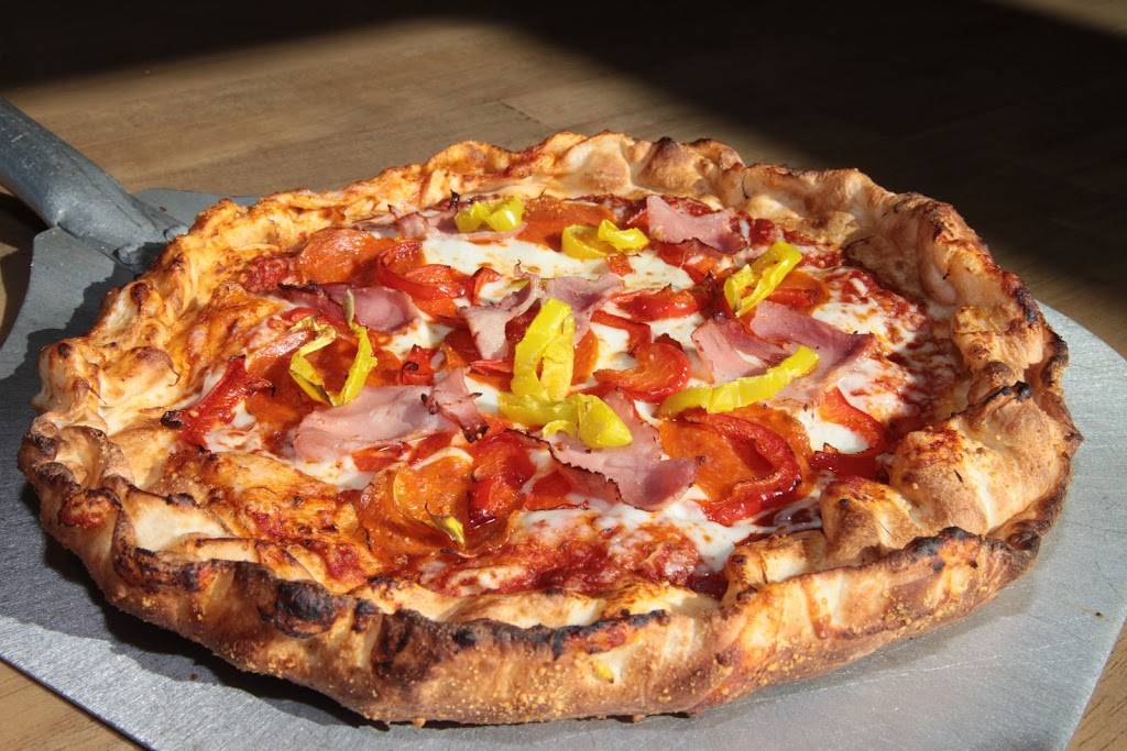 Pizza Studio Foothill Village | restaurant | 1332 South Foothill Drive, Salt Lake City, UT 84108, USA | 8014104252 OR +1 801-410-4252