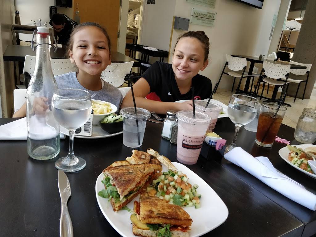 milk+honey espresso bar & eatery | restaurant | 12701 N Scottsdale Rd, Scottsdale, AZ 85254, USA | 4805669020 OR +1 480-566-9020