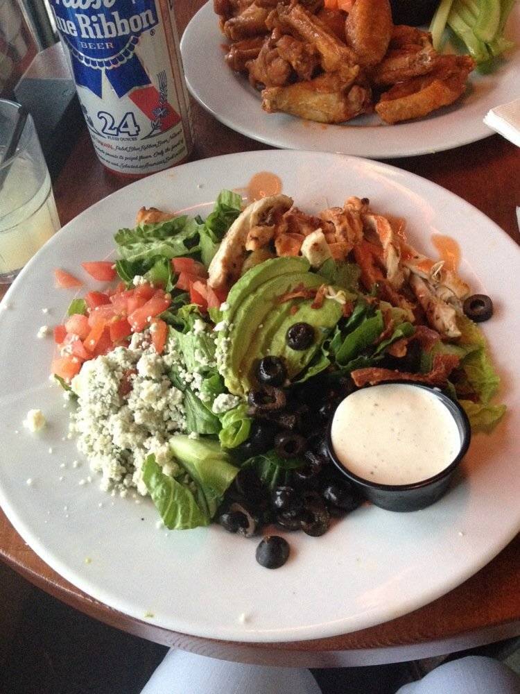 Barnacles Bar & Grill | restaurant | 837 Hermosa Ave, Hermosa Beach, CA 90254, USA | 3107989064 OR +1 310-798-9064