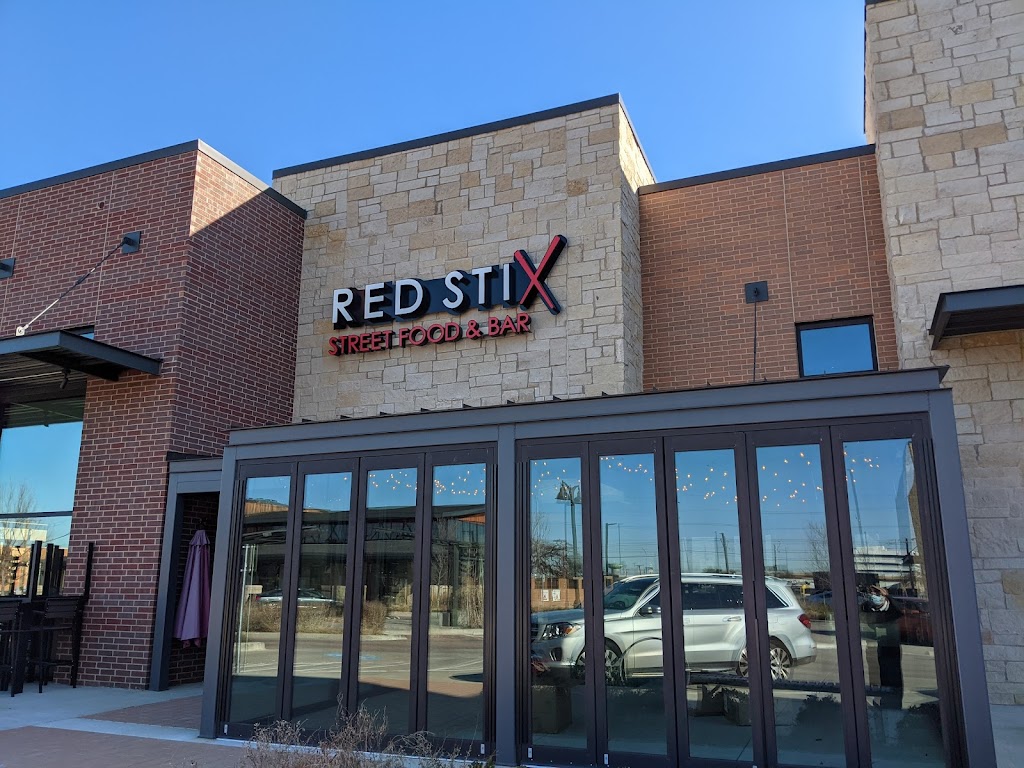 Red Stix Street Food & Bar | restaurant | 13050 Bee St Ste 140, Farmers Branch, TX 75234, USA | 9728639426 OR +1 972-863-9426