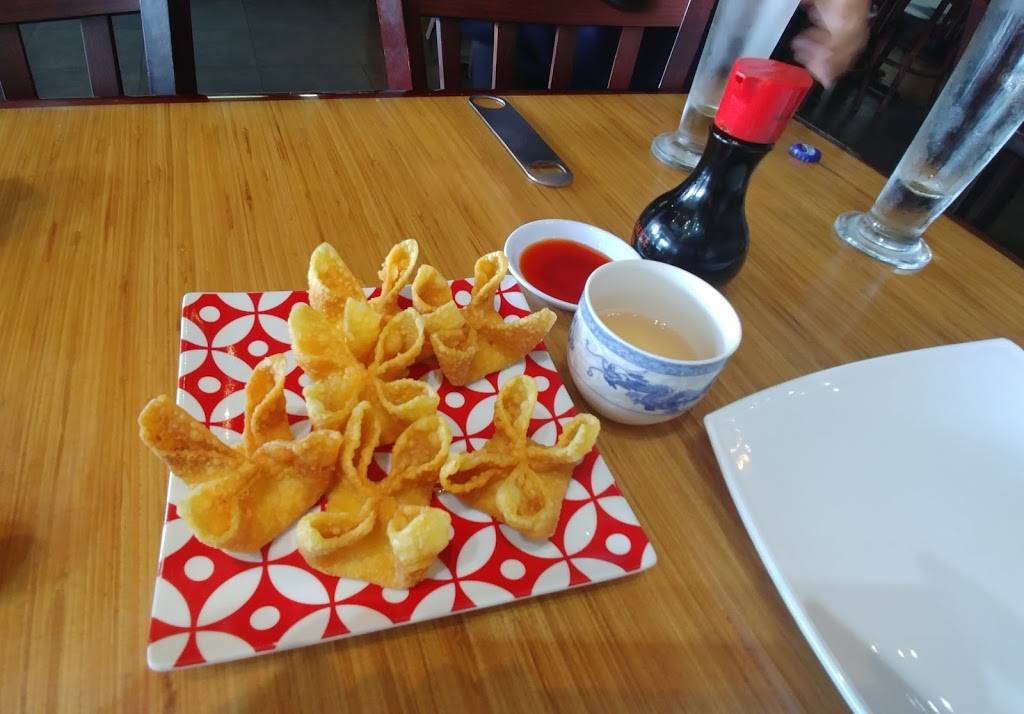 Qian Long Restaurant | restaurant | 8726 NW 25th St #15, Doral, FL 33172, USA | 3054778188 OR +1 305-477-8188