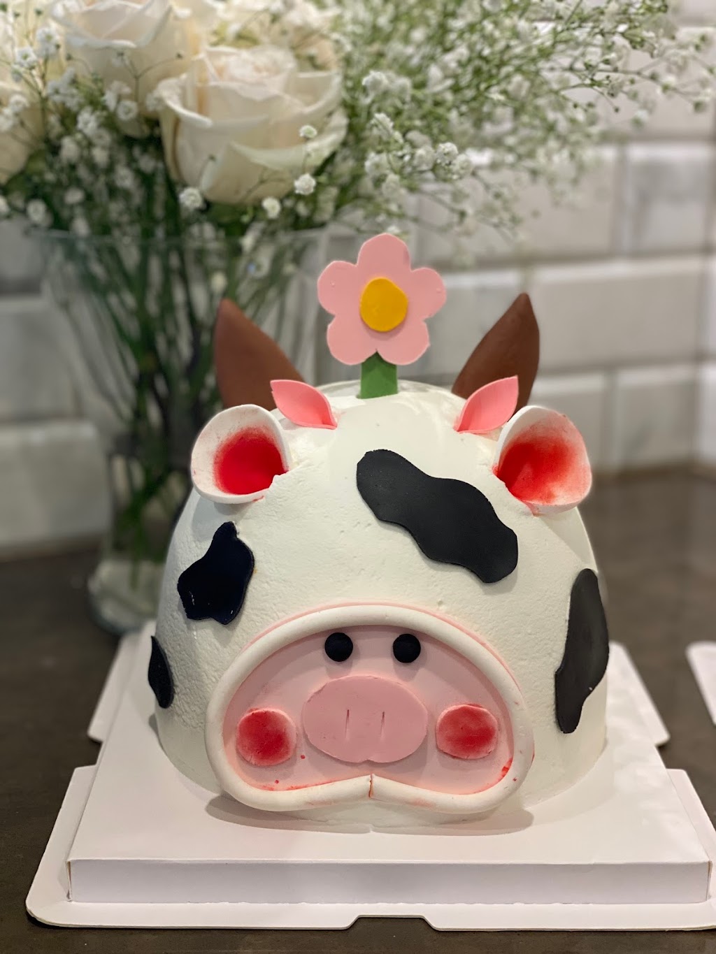 Rola Bakery-翠囍烘培坊 | cafe | 3900 Newpark Mall Rd Ste 102, Newark, CA 94560, USA | 5108941276 OR +1 510-894-1276