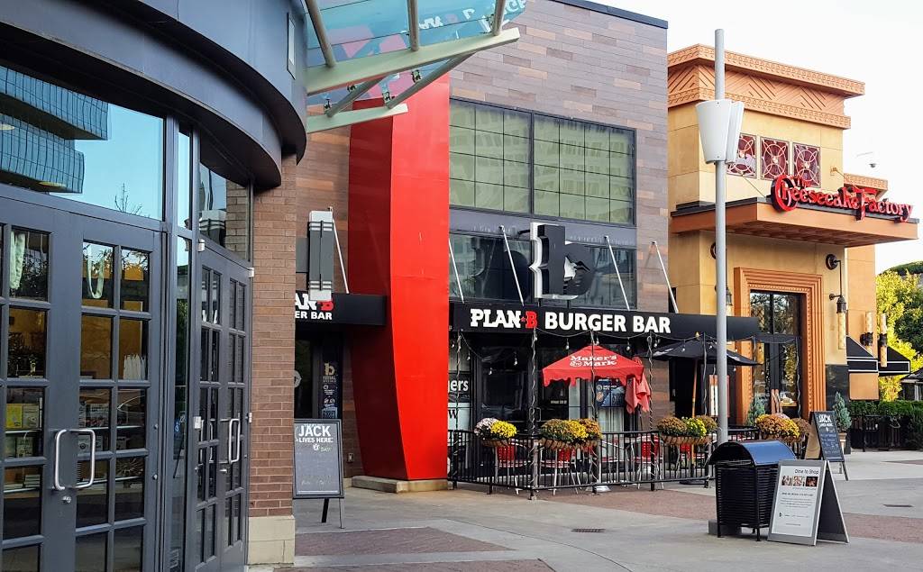 Plan B Burger Bar Stamford | restaurant | 230 Tresser Blvd, Stamford, CT 06901, USA | 2039648353 OR +1 203-964-8353