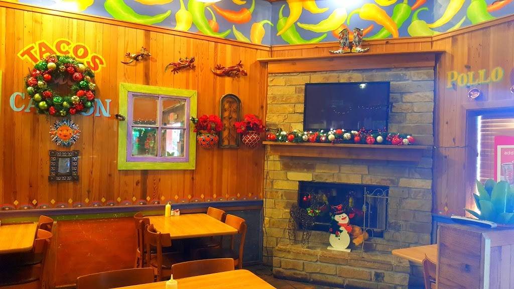 Peraltas Mexican Restaurant | restaurant | 310 W Garland St, Grand Saline, TX 75140, USA | 9039623949 OR +1 903-962-3949