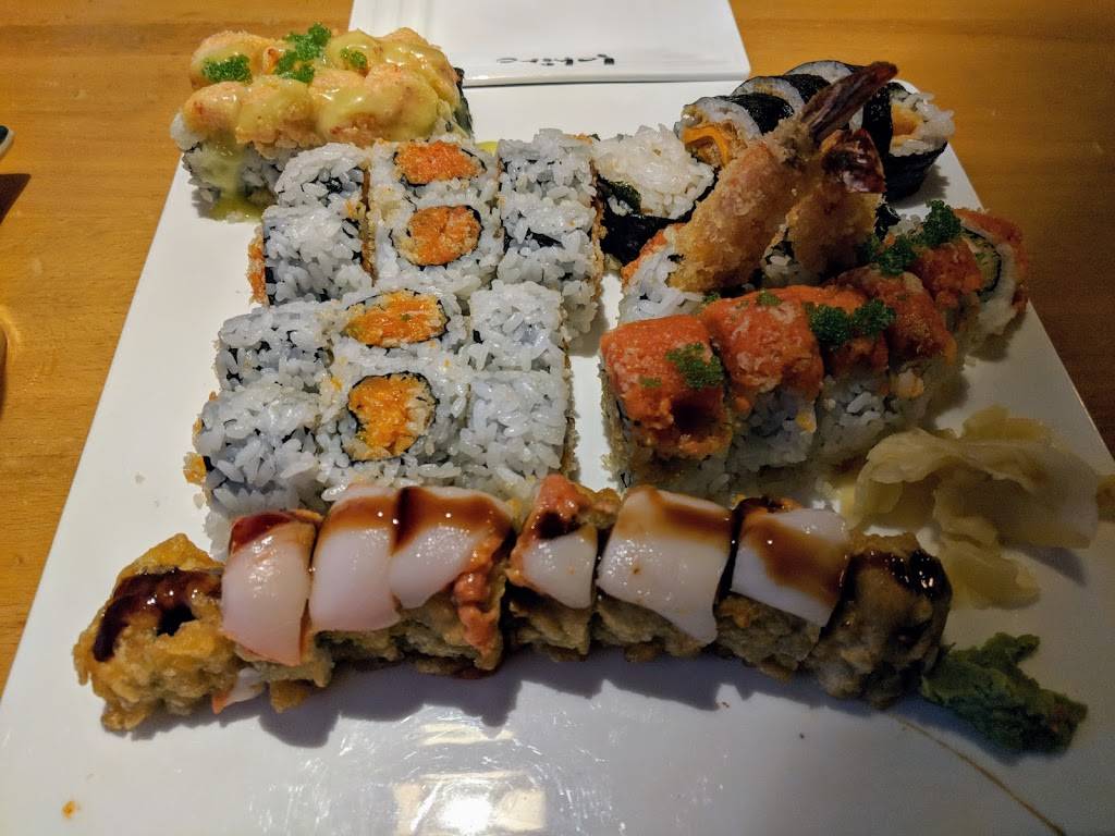 Ichiro | restaurant | 69 Newtown Rd, Danbury, CT 06810, USA | 2037928881 OR +1 203-792-8881