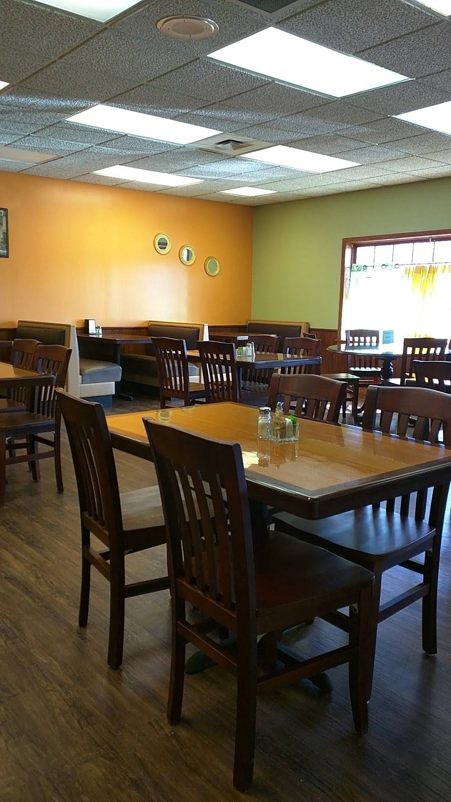 Kiflis Bakery & Cafe | restaurant | 2018 State Rd, Cuyahoga Falls, OH 44223, USA | 3309261999 OR +1 330-926-1999