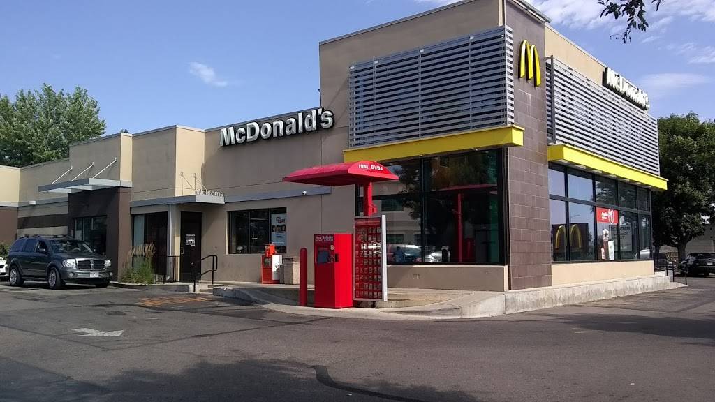 McDonalds | cafe | 245 S Main St, Longmont, CO 80501, USA | 3037769383 OR +1 303-776-9383