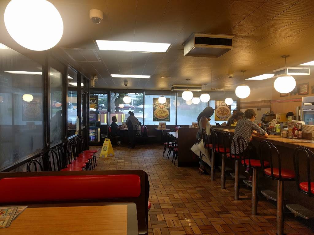 Waffle House | meal takeaway | 4532 Chamblee Dunwoody Rd, Atlanta, GA 30338, USA | 7704516290 OR +1 770-451-6290
