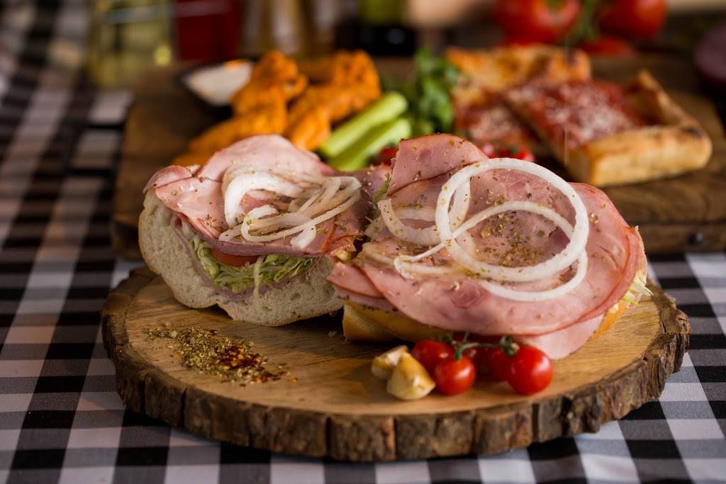 Slacks Hoagie Shack | restaurant | 158 Baltimore Pike, Springfield, PA 19064, USA | 6103380112 OR +1 610-338-0112