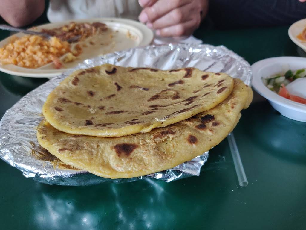 Socorros Restaurant | restaurant | 14853 Sherman Way, Van Nuys, CA 91405, USA | 8187850505 OR +1 818-785-0505