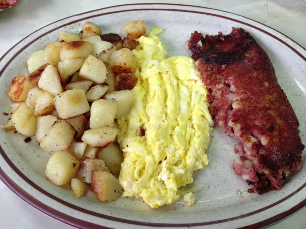 Waffle World | restaurant | 3254 Western Branch Blvd, Chesapeake, VA 23321, USA | 7574841984 OR +1 757-484-1984