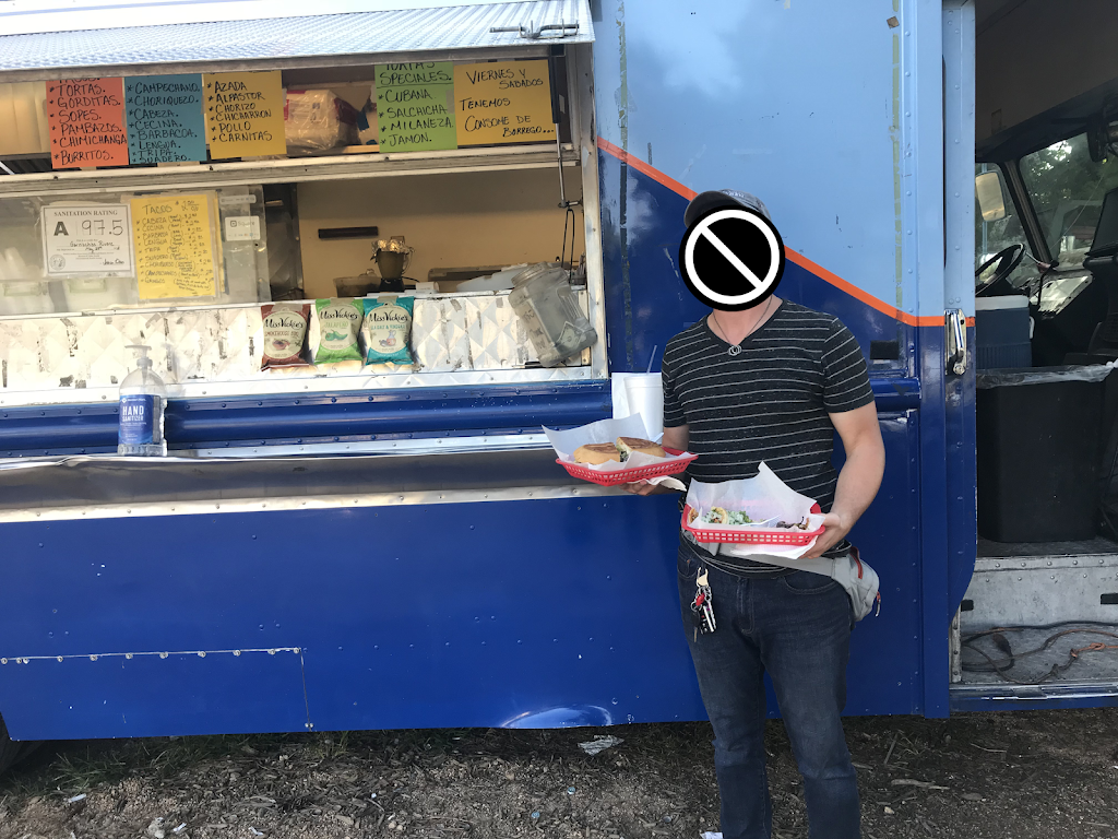 Garnachas Rivera | restaurant | Carrboro, NC 27510, USA | 9193700636 OR +1 919-370-0636