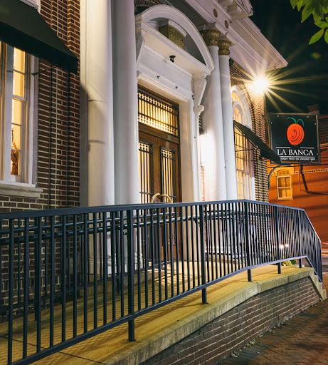 La Banca | restaurant | 1 W Main St, Middletown, DE 19709, United States | 3024643005 OR +1 302-464-3005