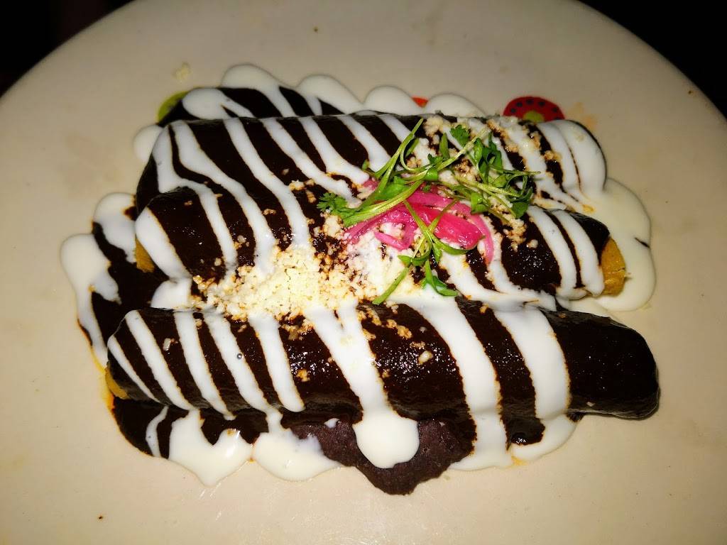 The Fruteria | restaurant | 1401 S Flores St #102, San Antonio, TX 78204, USA | 2102513104 OR +1 210-251-3104