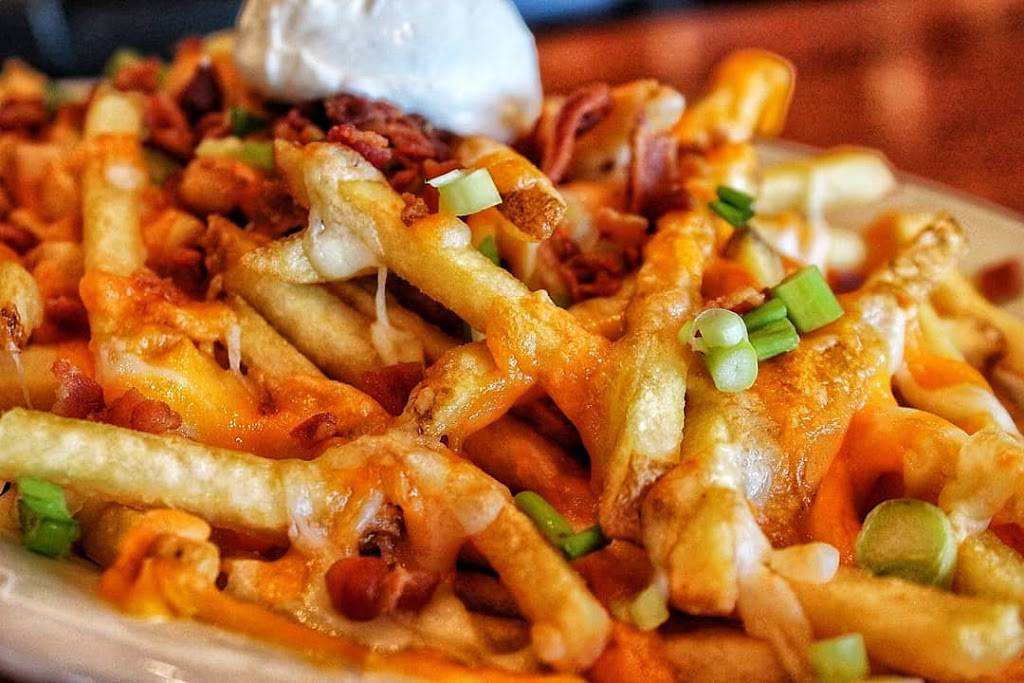 Velocity Wings | restaurant | 25360 Eastern Marketplace Plaza #150, South Riding, VA 20152, USA | 7033270808 OR +1 703-327-0808